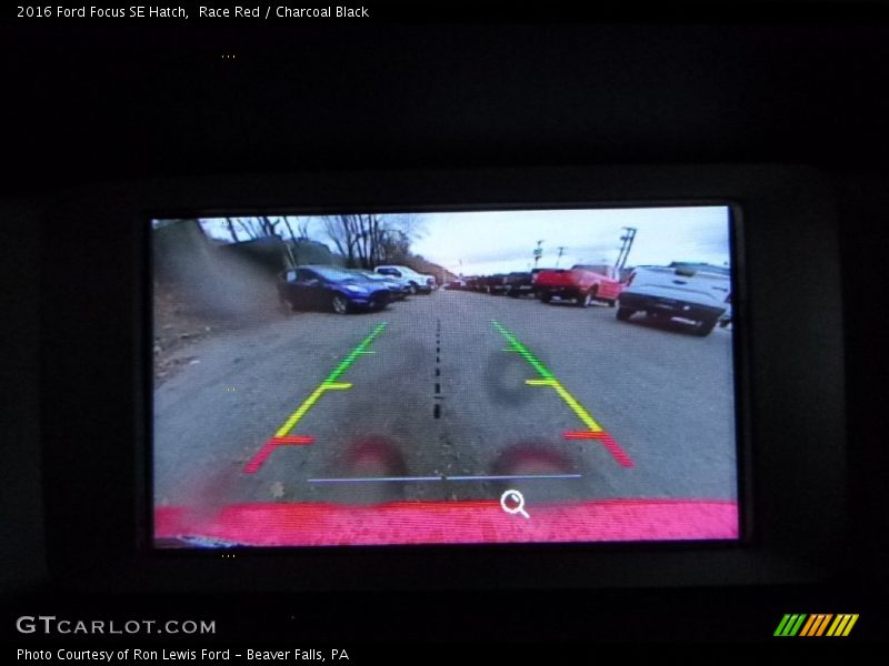 Race Red / Charcoal Black 2016 Ford Focus SE Hatch