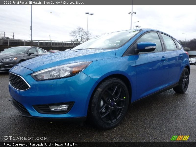 Blue Candy / Charcoal Black 2016 Ford Focus SE Hatch