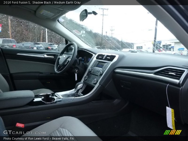 Shadow Black / Medium Earth Gray 2016 Ford Fusion S