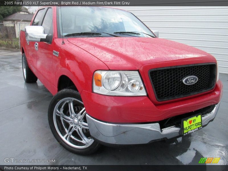 Bright Red / Medium Flint/Dark Flint Grey 2005 Ford F150 XLT SuperCrew