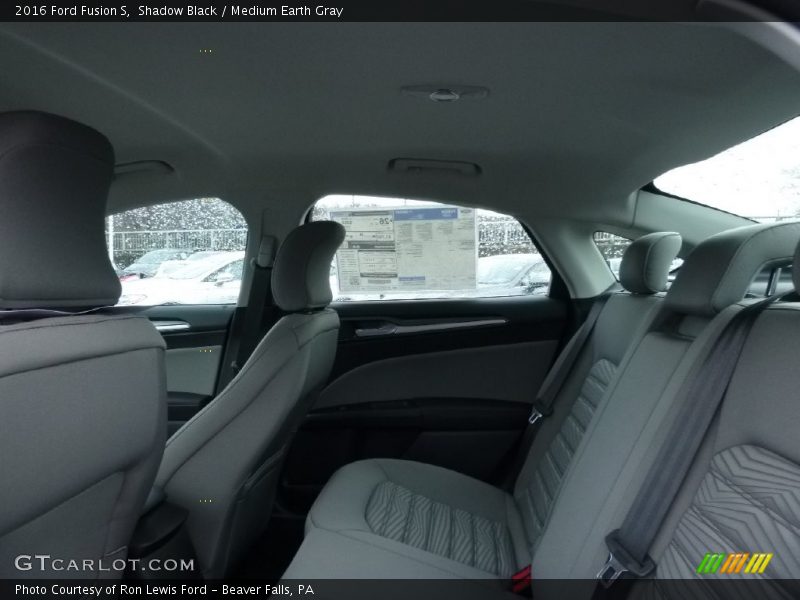 Shadow Black / Medium Earth Gray 2016 Ford Fusion S