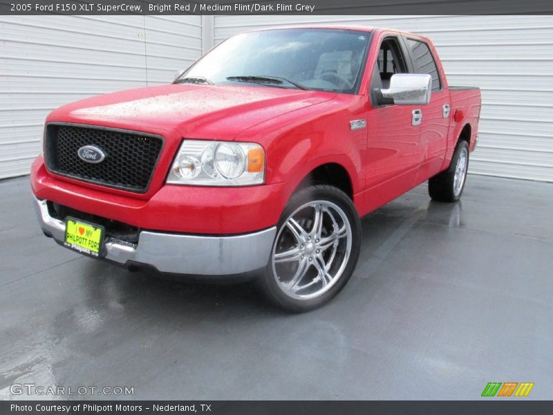 Bright Red / Medium Flint/Dark Flint Grey 2005 Ford F150 XLT SuperCrew