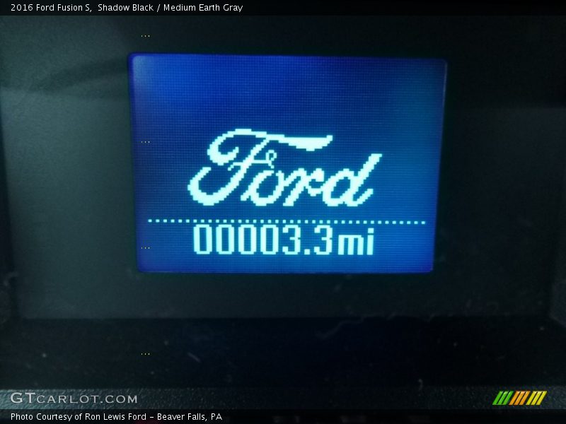 Shadow Black / Medium Earth Gray 2016 Ford Fusion S