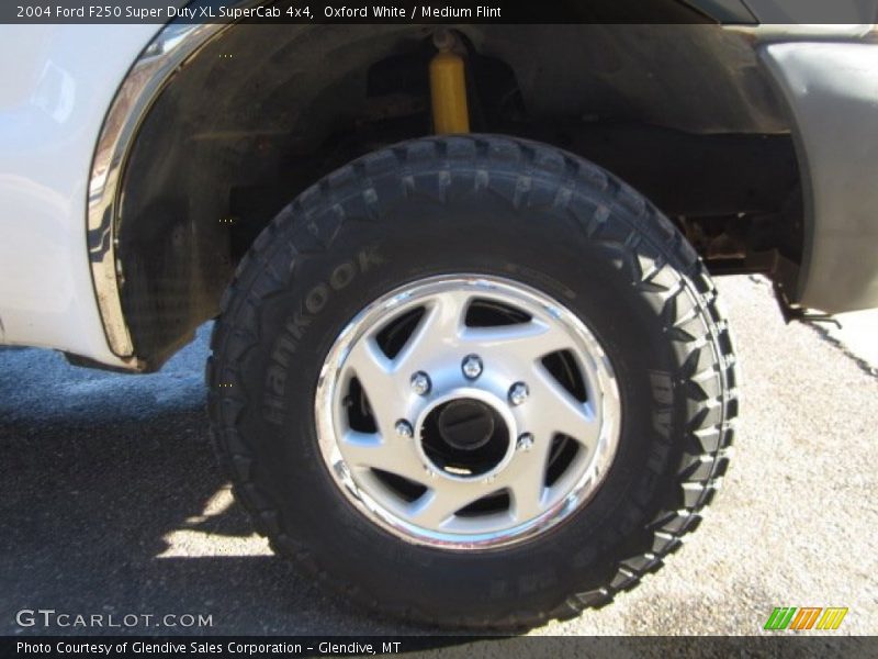 Oxford White / Medium Flint 2004 Ford F250 Super Duty XL SuperCab 4x4