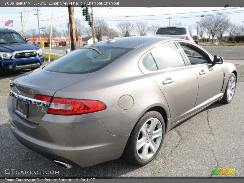 Lunar Grey Metallic / Charcoal/Charcoal 2009 Jaguar XF Luxury