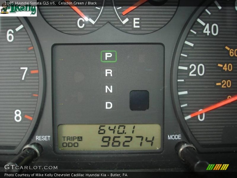 Celadon Green / Black 2005 Hyundai Sonata GLS V6