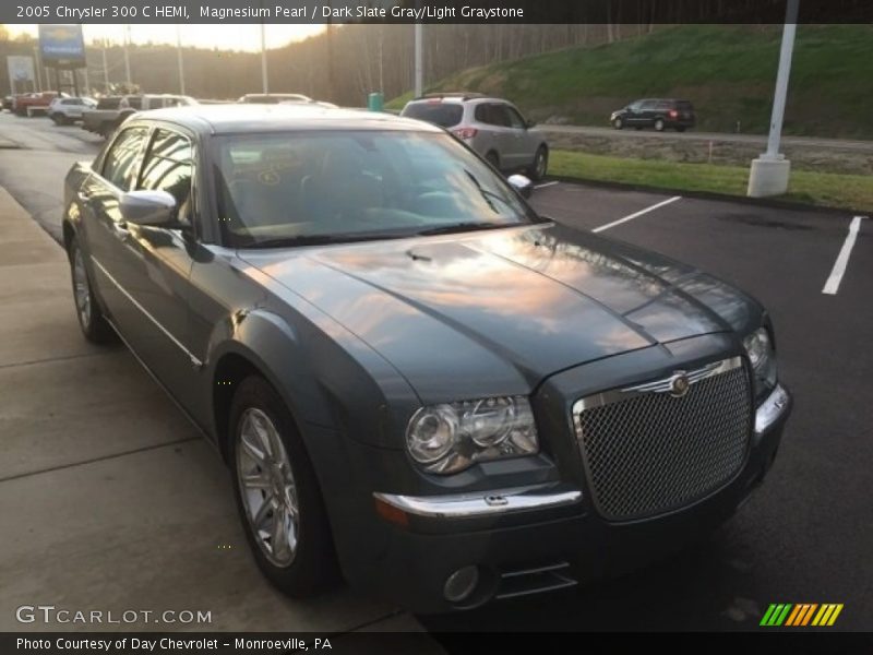 Magnesium Pearl / Dark Slate Gray/Light Graystone 2005 Chrysler 300 C HEMI