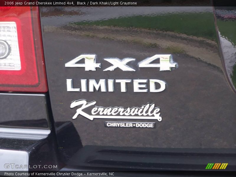 Black / Dark Khaki/Light Graystone 2006 Jeep Grand Cherokee Limited 4x4