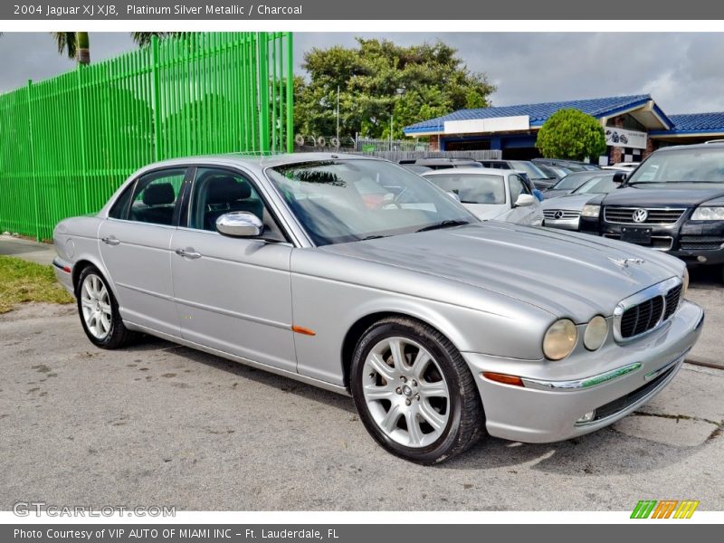 Platinum Silver Metallic / Charcoal 2004 Jaguar XJ XJ8