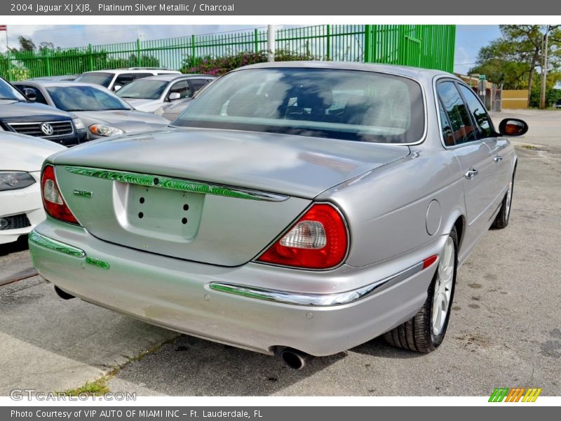 Platinum Silver Metallic / Charcoal 2004 Jaguar XJ XJ8