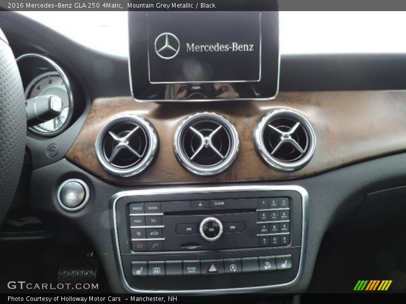 Mountain Grey Metallic / Black 2016 Mercedes-Benz GLA 250 4Matic