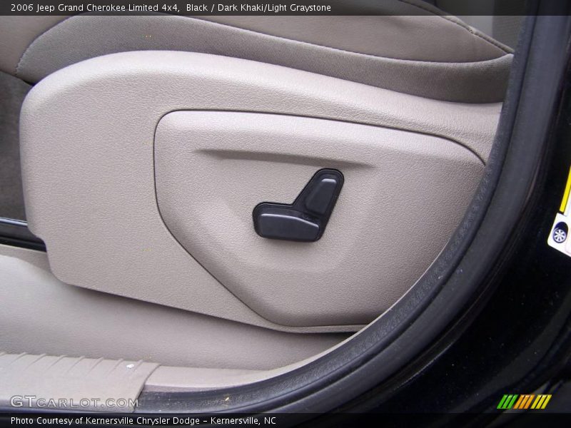 Black / Dark Khaki/Light Graystone 2006 Jeep Grand Cherokee Limited 4x4