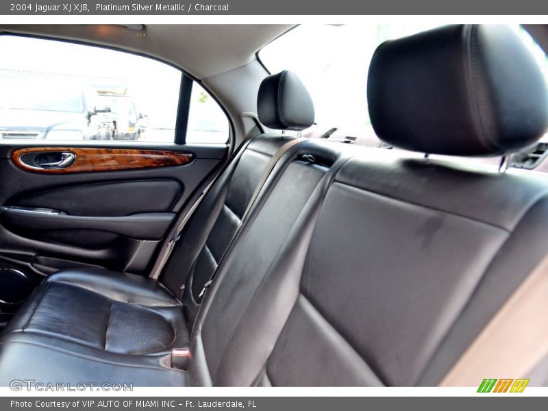 Platinum Silver Metallic / Charcoal 2004 Jaguar XJ XJ8