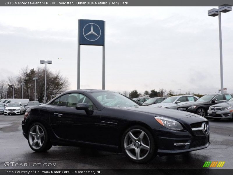 Lunar Blue Metallic / Ash/Black 2016 Mercedes-Benz SLK 300 Roadster