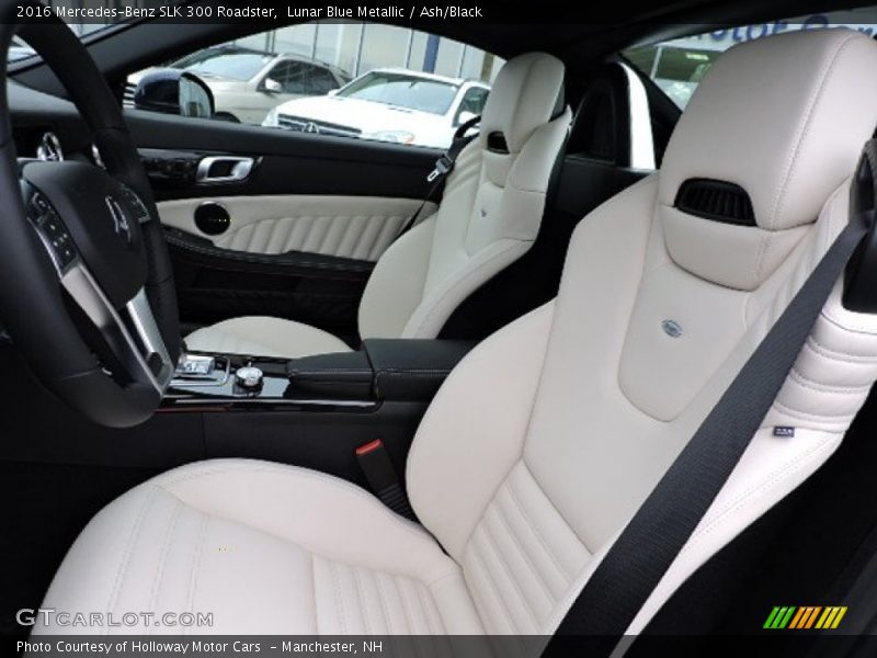 Front Seat of 2016 SLK 300 Roadster