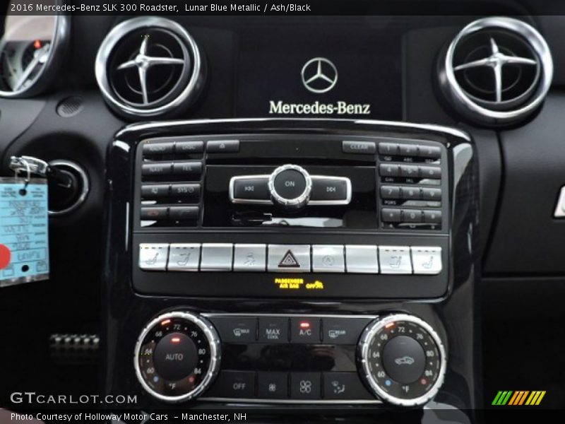 Controls of 2016 SLK 300 Roadster