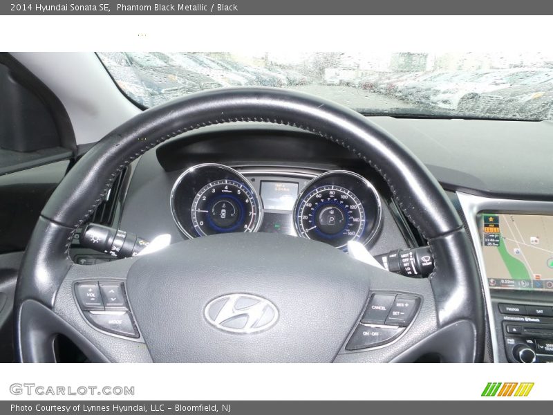Phantom Black Metallic / Black 2014 Hyundai Sonata SE
