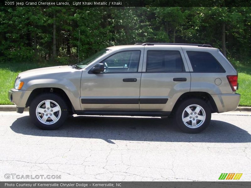 Light Khaki Metallic / Khaki 2005 Jeep Grand Cherokee Laredo