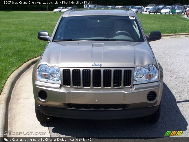 Light Khaki Metallic / Khaki 2005 Jeep Grand Cherokee Laredo