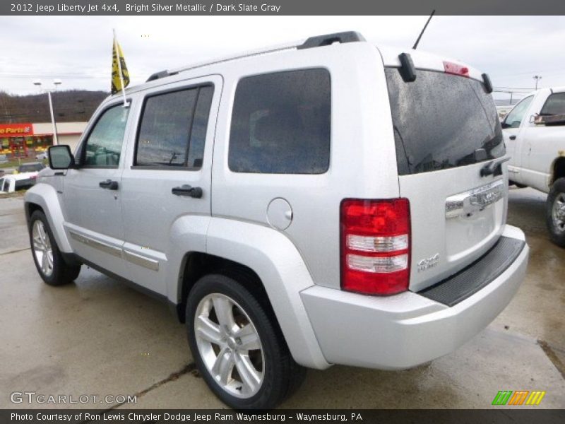 Bright Silver Metallic / Dark Slate Gray 2012 Jeep Liberty Jet 4x4