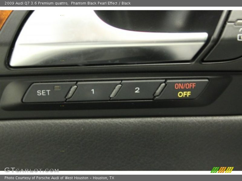 Phantom Black Pearl Effect / Black 2009 Audi Q7 3.6 Premium quattro