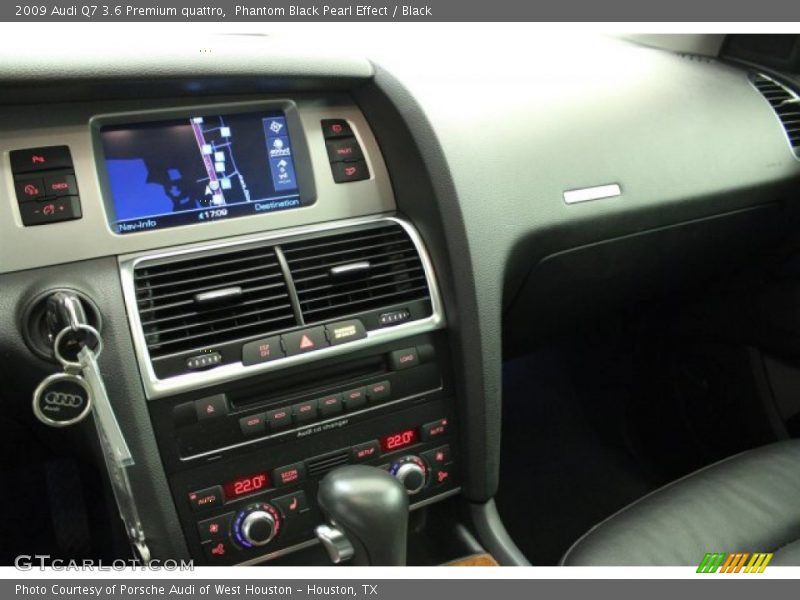 Phantom Black Pearl Effect / Black 2009 Audi Q7 3.6 Premium quattro