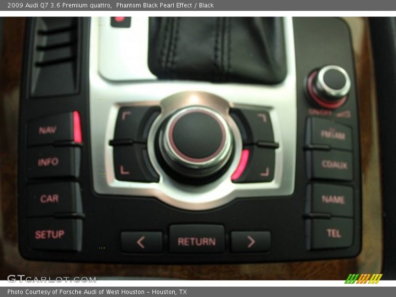 Phantom Black Pearl Effect / Black 2009 Audi Q7 3.6 Premium quattro