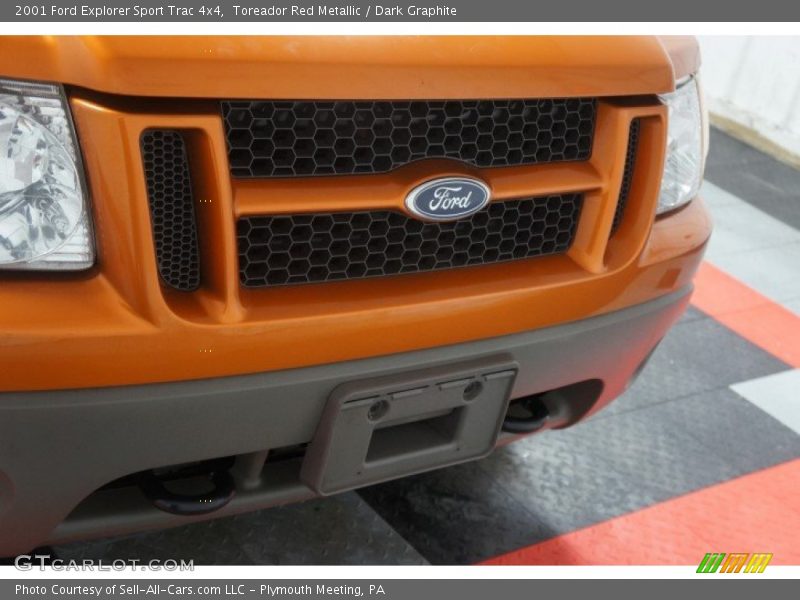 Toreador Red Metallic / Dark Graphite 2001 Ford Explorer Sport Trac 4x4