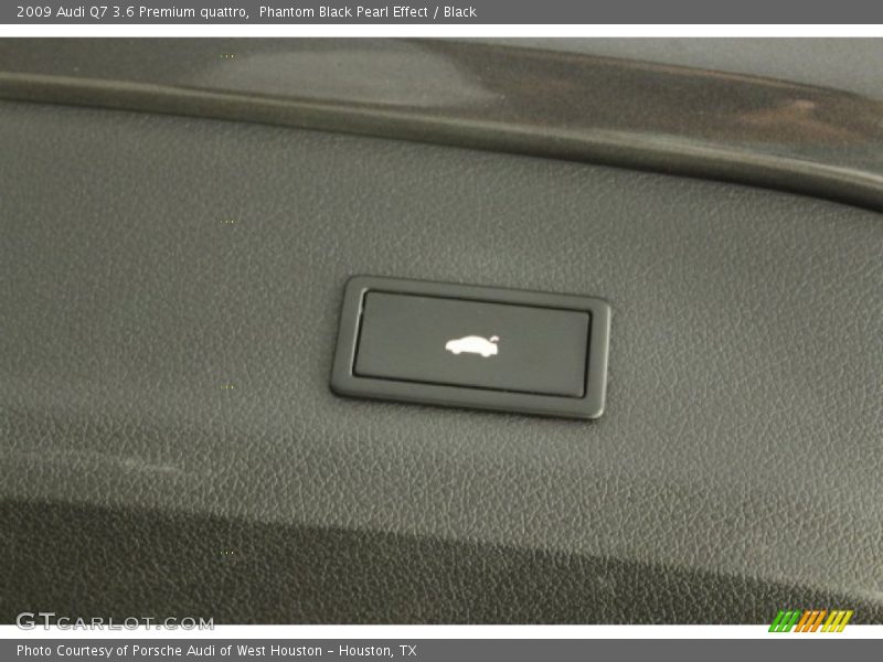 Phantom Black Pearl Effect / Black 2009 Audi Q7 3.6 Premium quattro