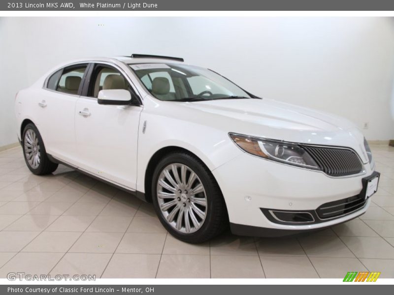 White Platinum / Light Dune 2013 Lincoln MKS AWD