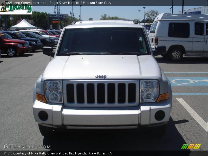 Bright Silver Metallic / Medium Slate Gray 2006 Jeep Commander 4x4