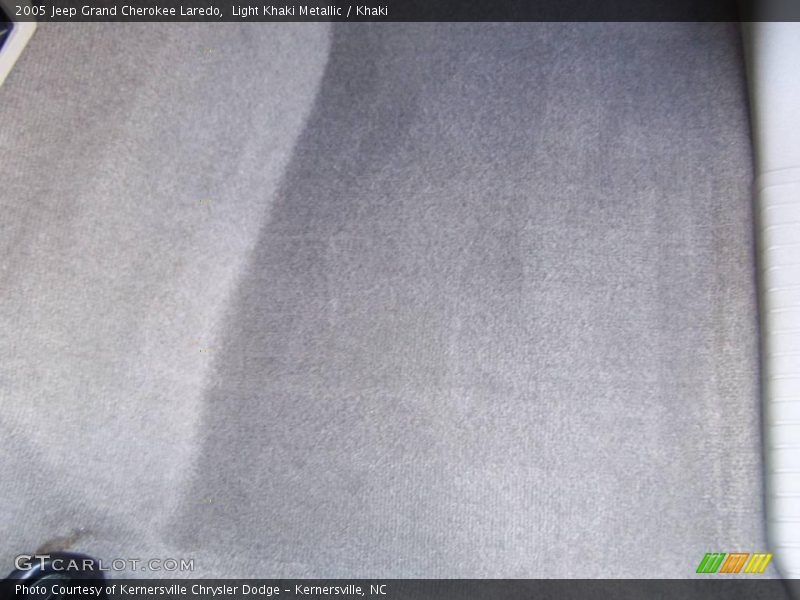 Light Khaki Metallic / Khaki 2005 Jeep Grand Cherokee Laredo