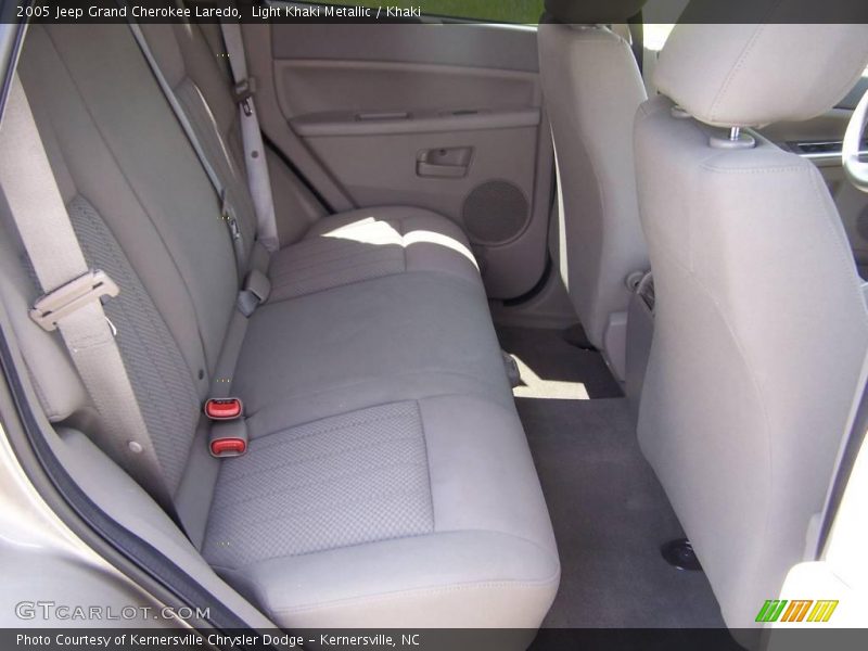 Light Khaki Metallic / Khaki 2005 Jeep Grand Cherokee Laredo