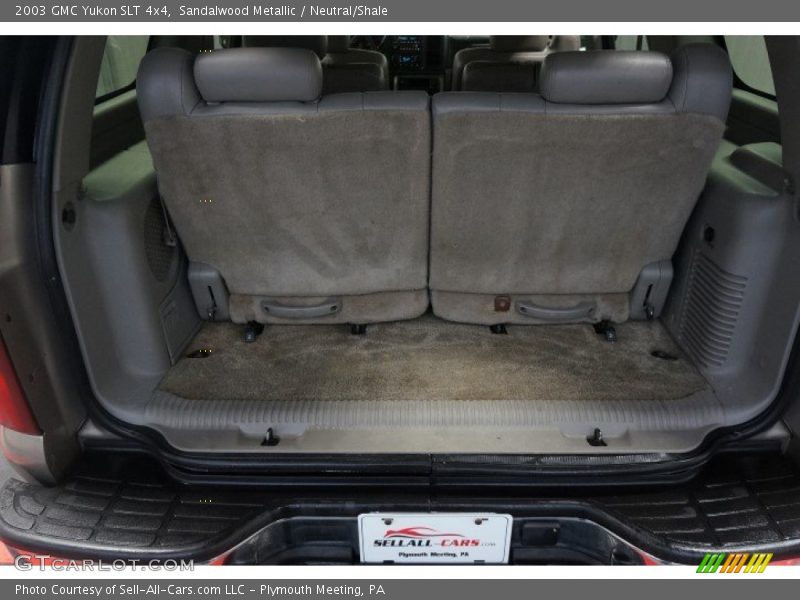 Sandalwood Metallic / Neutral/Shale 2003 GMC Yukon SLT 4x4