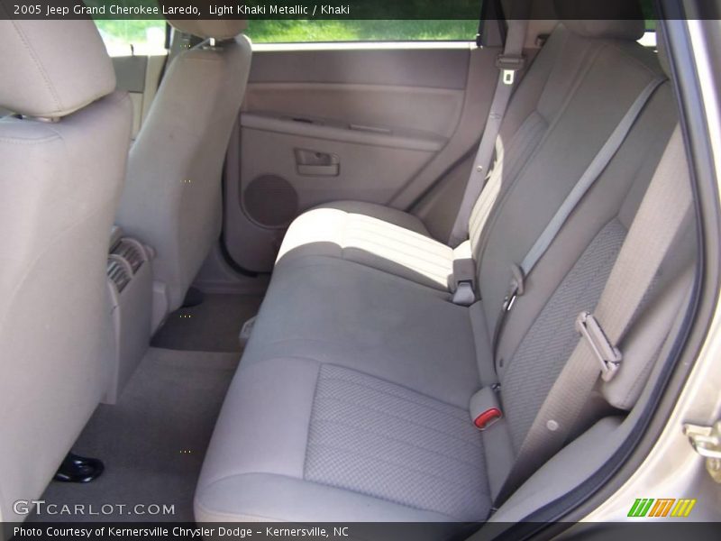 Light Khaki Metallic / Khaki 2005 Jeep Grand Cherokee Laredo