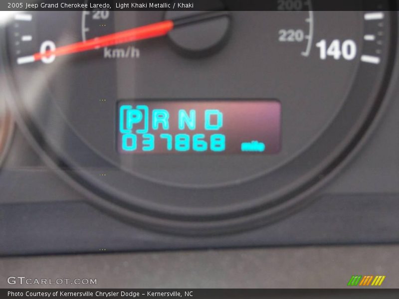 Light Khaki Metallic / Khaki 2005 Jeep Grand Cherokee Laredo