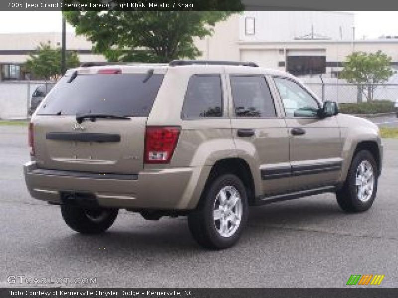 Light Khaki Metallic / Khaki 2005 Jeep Grand Cherokee Laredo