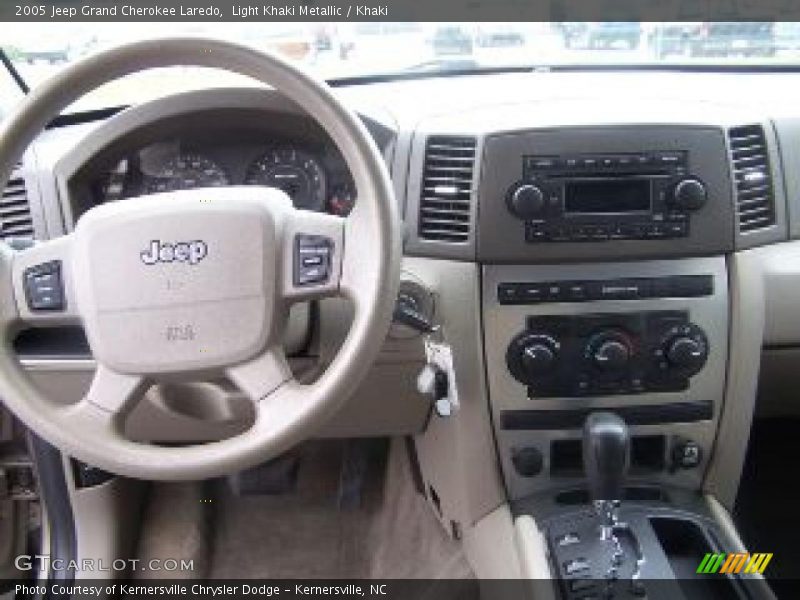 Light Khaki Metallic / Khaki 2005 Jeep Grand Cherokee Laredo