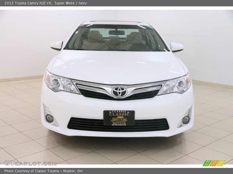 Super White / Ivory 2013 Toyota Camry XLE V6