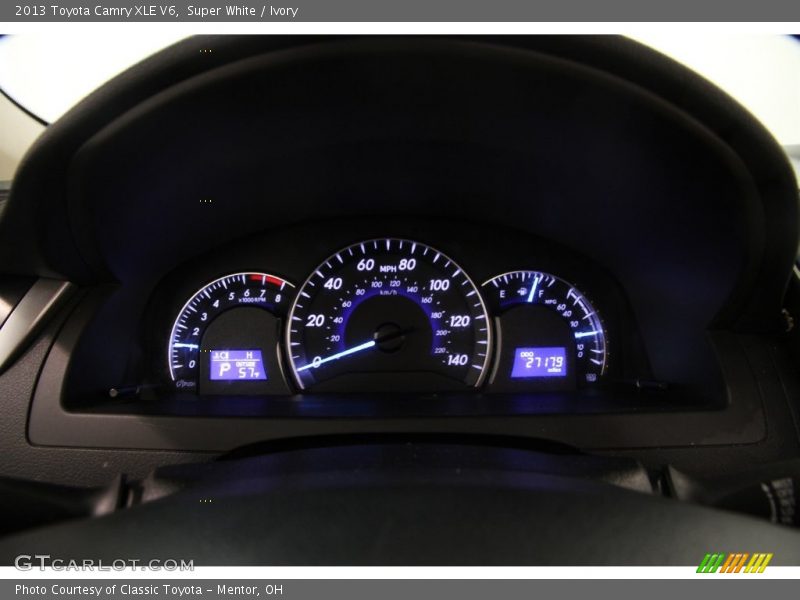 Super White / Ivory 2013 Toyota Camry XLE V6