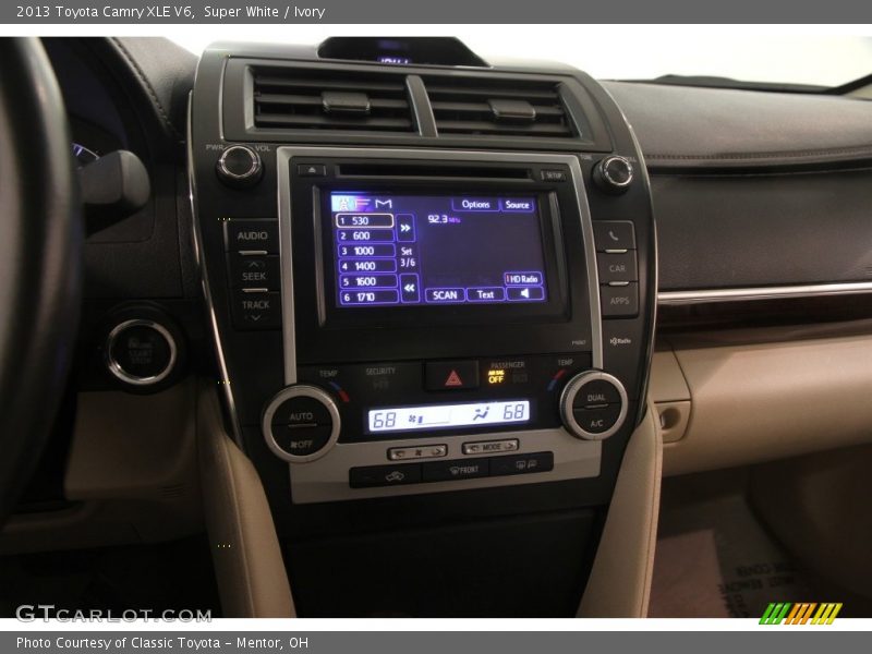 Super White / Ivory 2013 Toyota Camry XLE V6