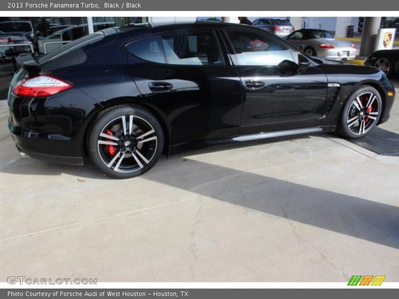 Black / Black 2013 Porsche Panamera Turbo