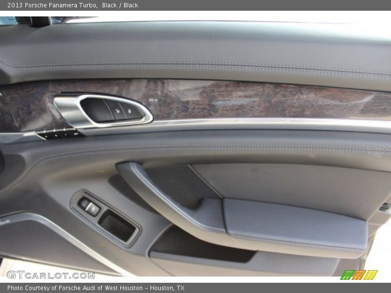 Black / Black 2013 Porsche Panamera Turbo