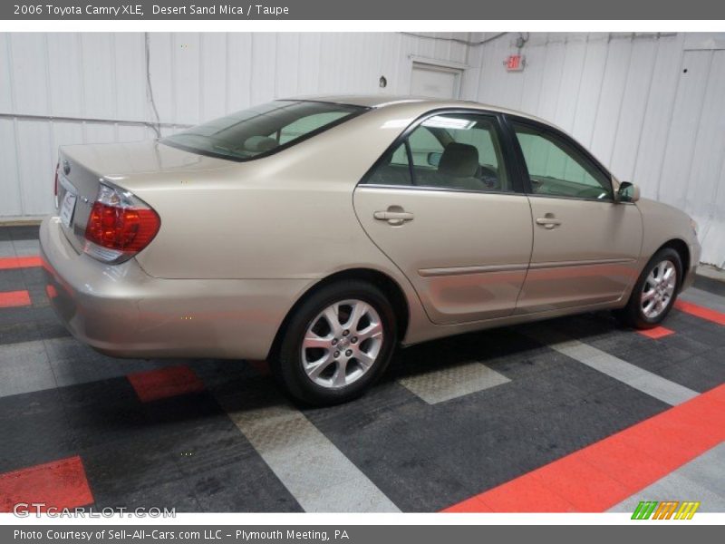 Desert Sand Mica / Taupe 2006 Toyota Camry XLE
