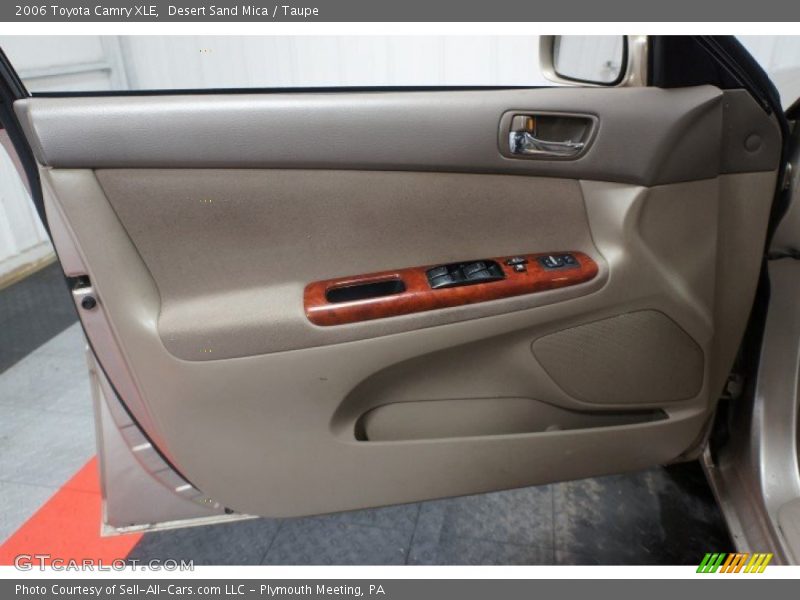 Desert Sand Mica / Taupe 2006 Toyota Camry XLE