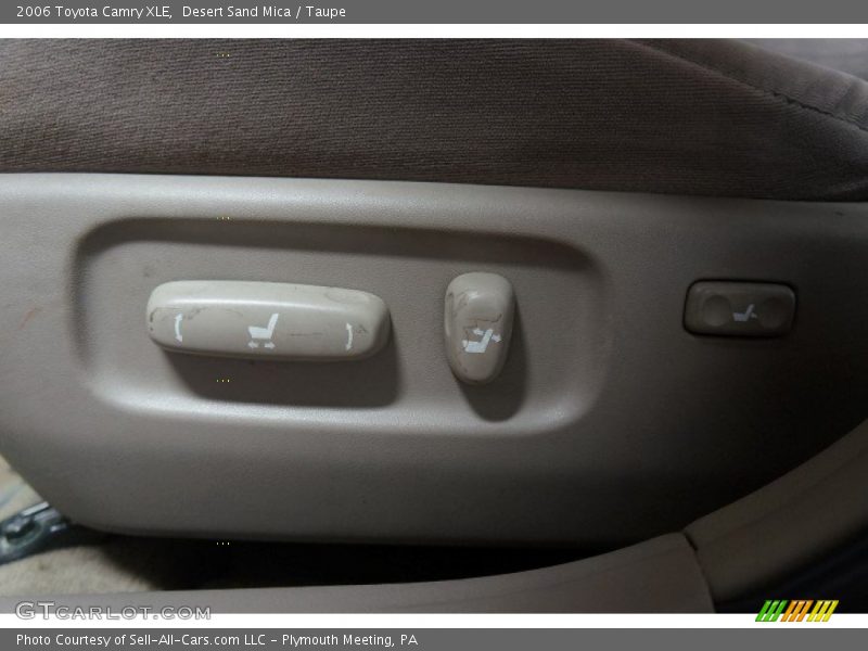 Desert Sand Mica / Taupe 2006 Toyota Camry XLE