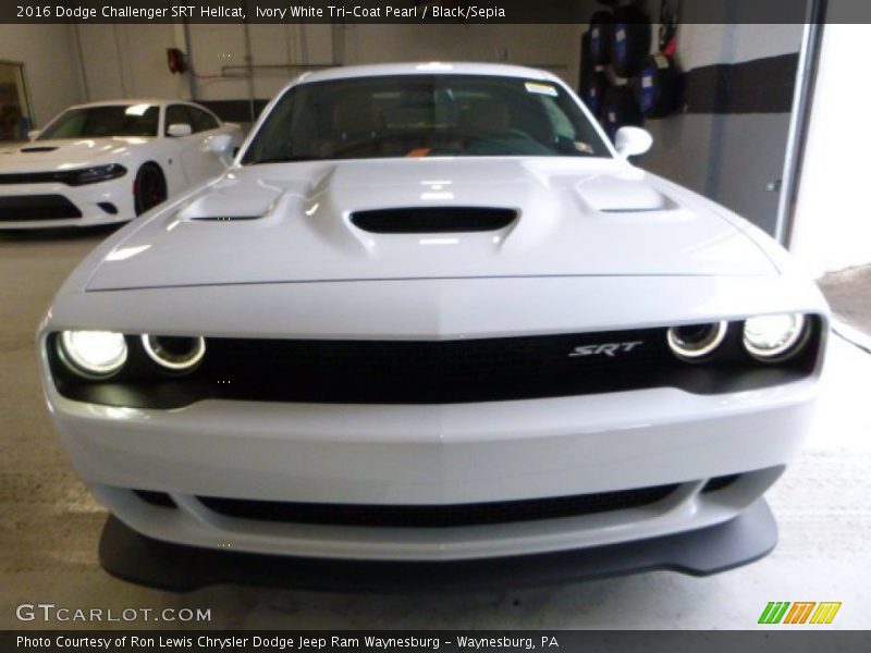 Ivory White Tri-Coat Pearl / Black/Sepia 2016 Dodge Challenger SRT Hellcat
