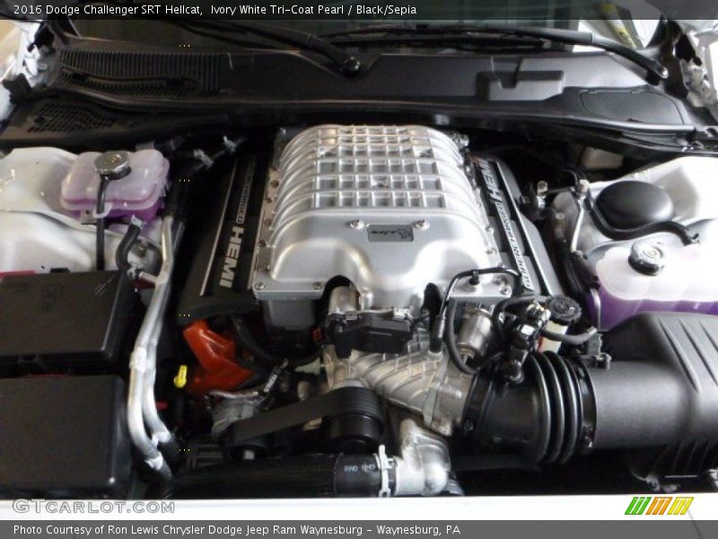  2016 Challenger SRT Hellcat Engine - 6.2 Liter SRT Hellcat HEMI Supercharged OHV 16-Valve VVT V8