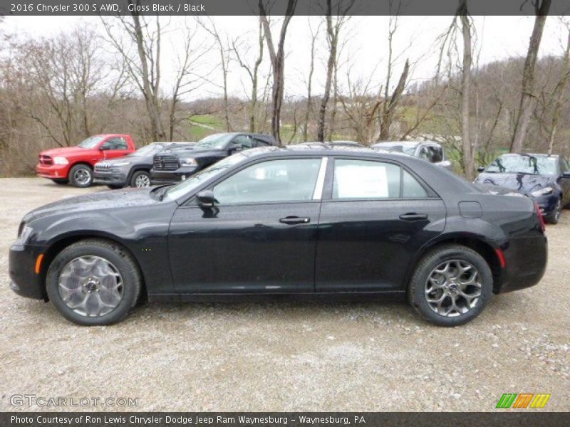  2016 300 S AWD Gloss Black