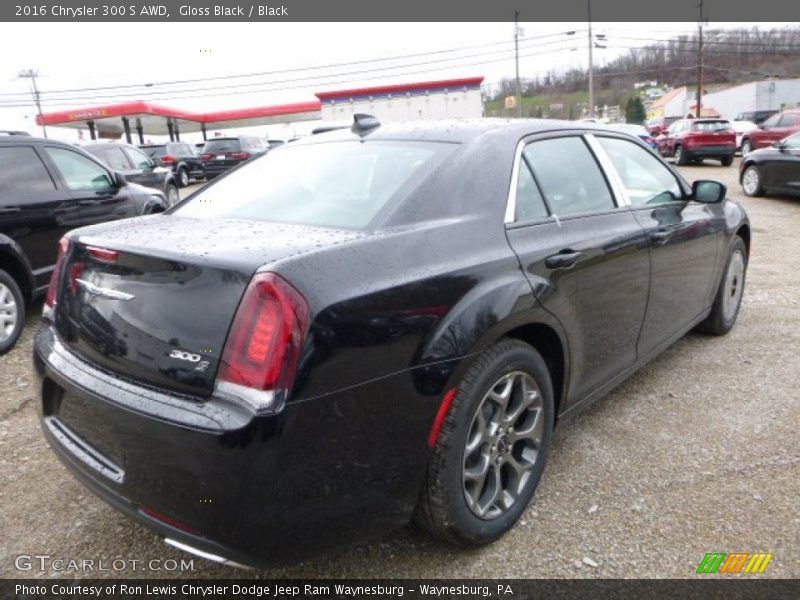 Gloss Black / Black 2016 Chrysler 300 S AWD